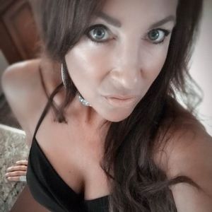 Meet your Posher, Michele simone