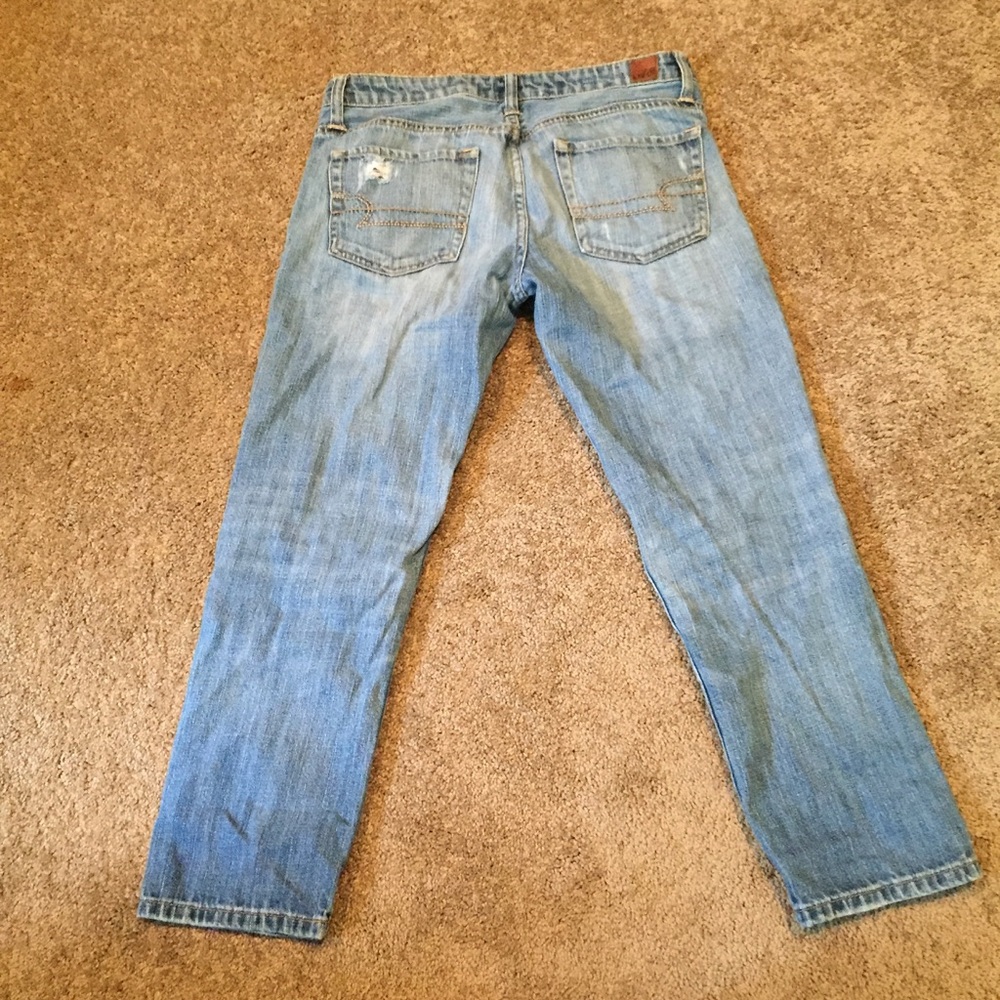 Distressed Capris CLOSET CLOSING - Picture 2 of 4