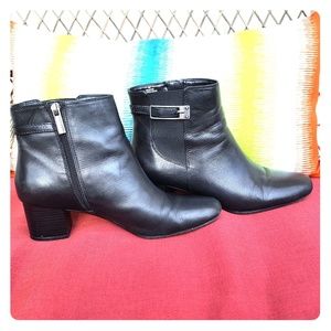 Bandolino Leather Boots