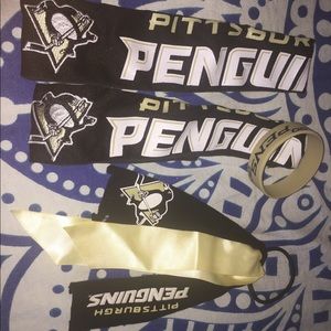 Pittsburgh Penguins Hair Accessories Bundle