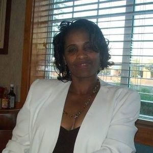 Meet your Posher, Brenda