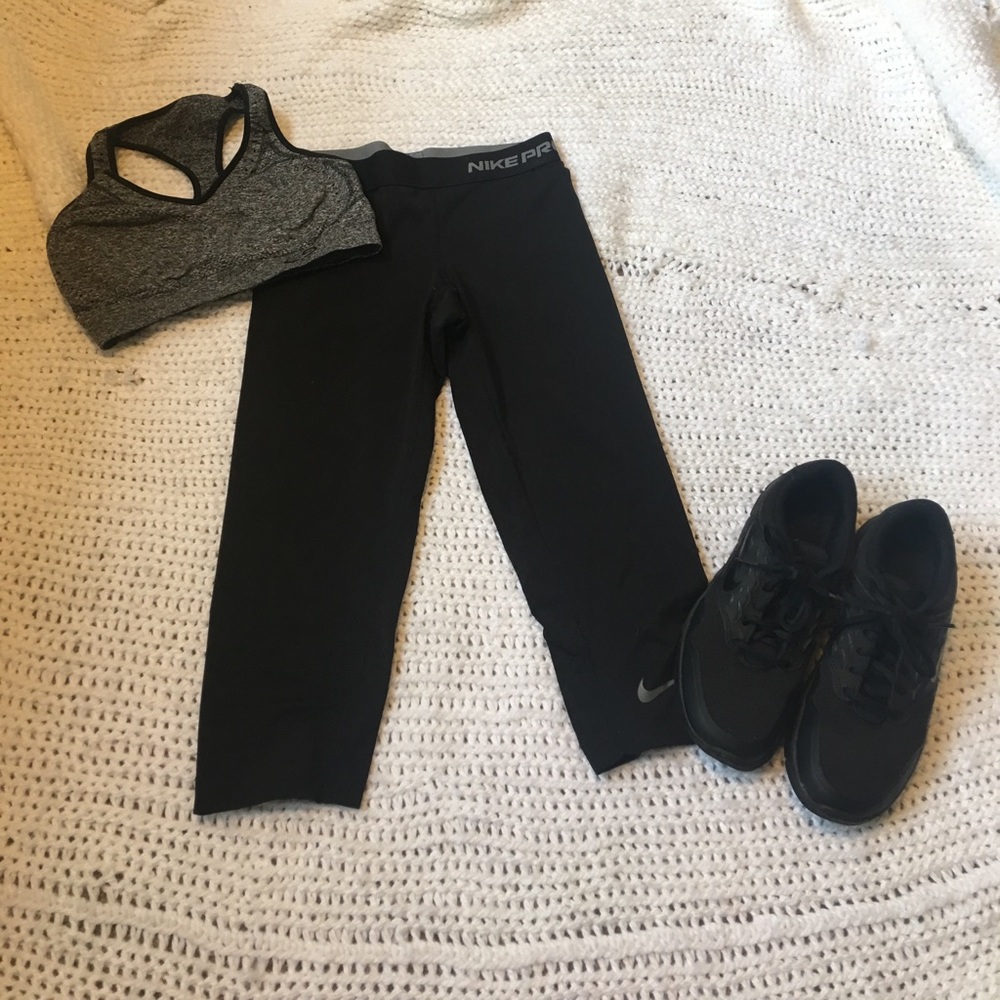 Nike Crop Pant