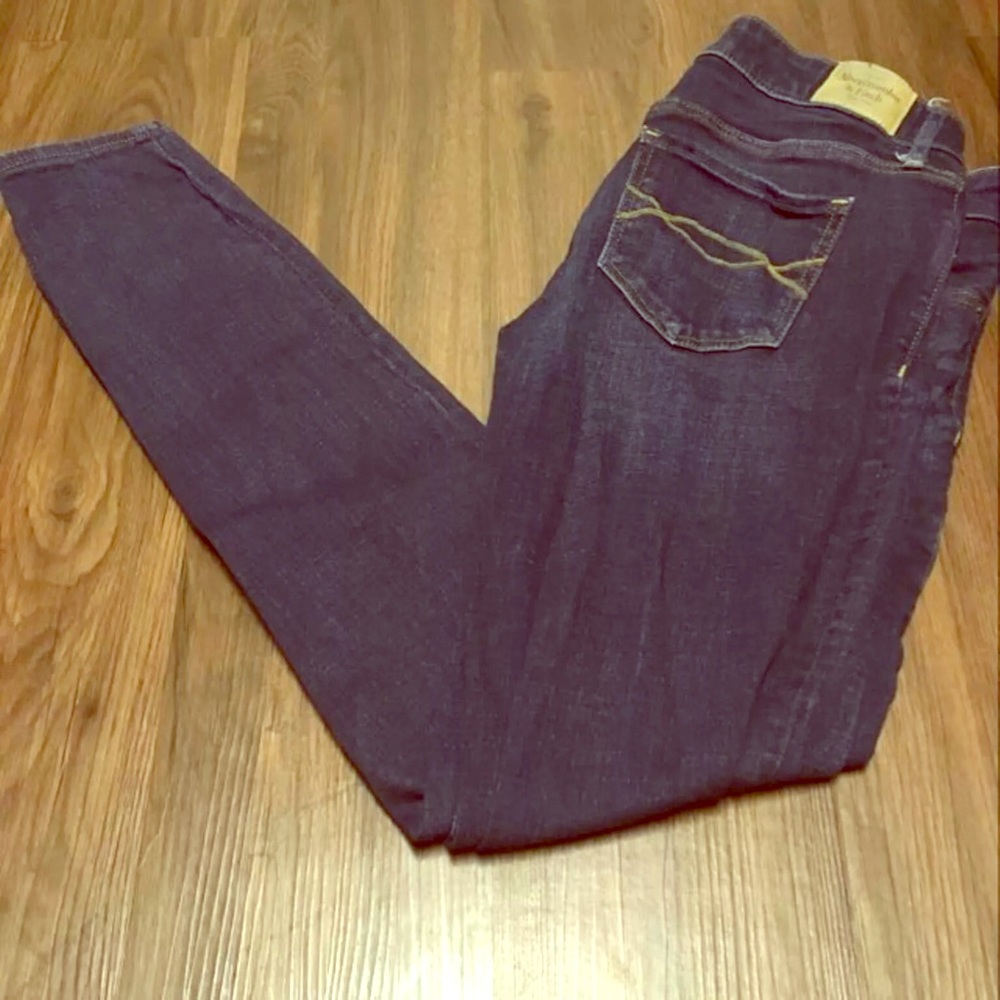 Abercrombie & Fitch skinny blue jeans