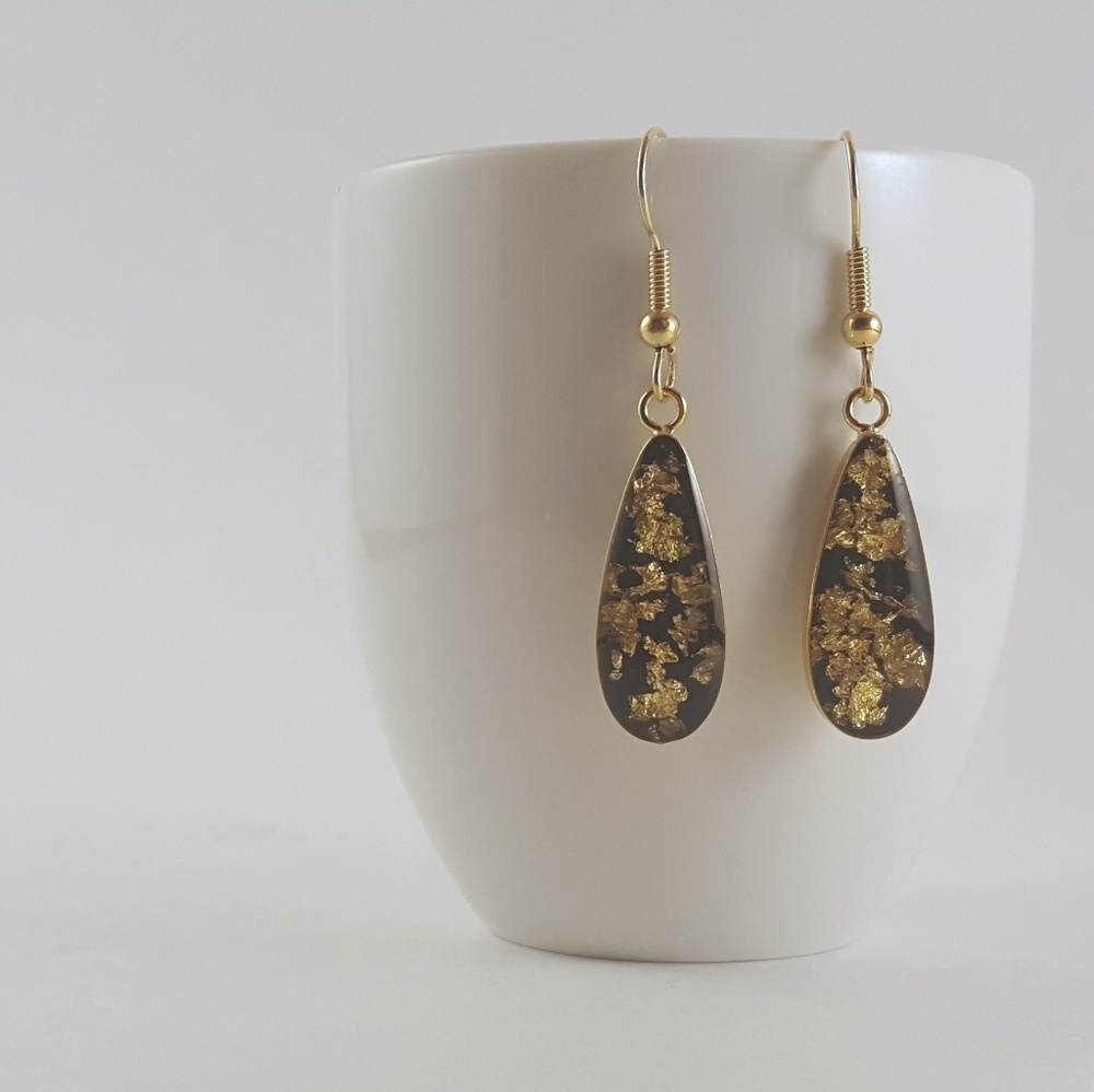 Gold Flake Teardrop Dangle Earrings