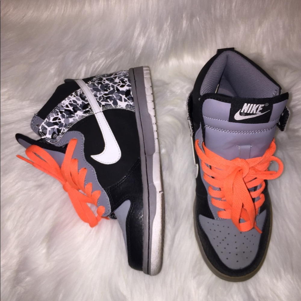 Nike Dunk High SZ 4Y