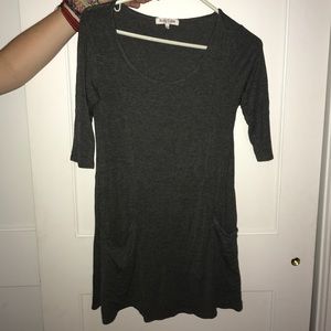 3/4 sleeve gray dress with pockets