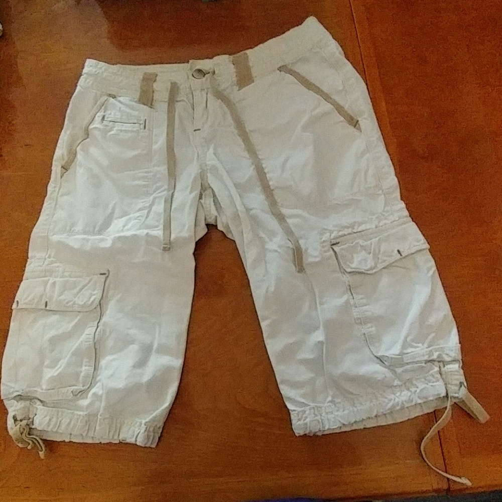 Khaki Union Bay Capri Shorts