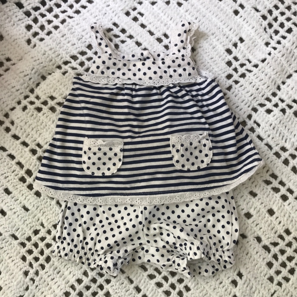 First Impressions outfit.