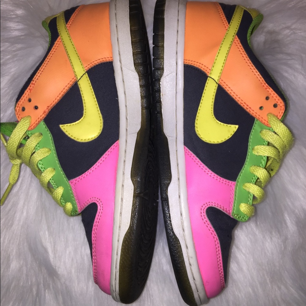 Nike Dunk Low SZ 4Y