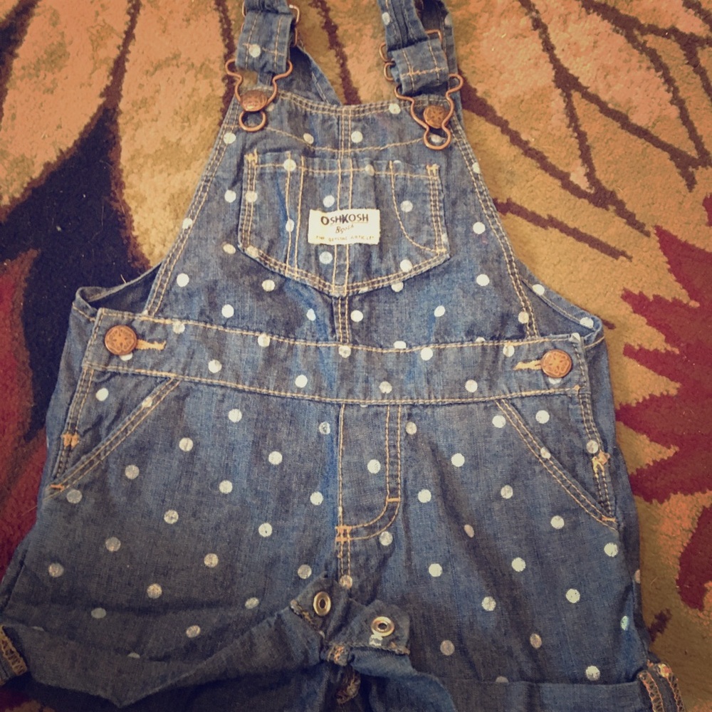 Osh kosh overalls, perfect condition