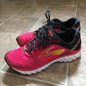 Brooks women's running shoe