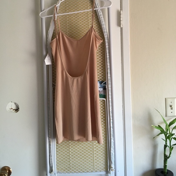 For Love of Lemons X Nasty Gal - Picture 3 of 5