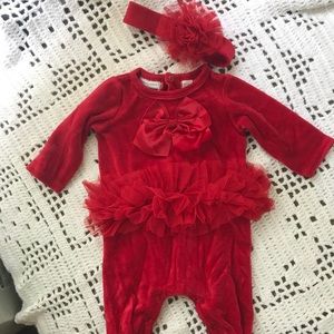 First impressions red styling sleeper