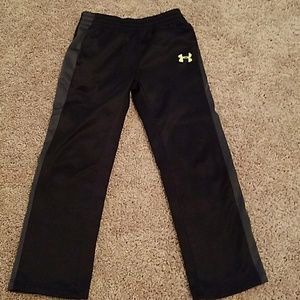 Size 7 underarmour pants
