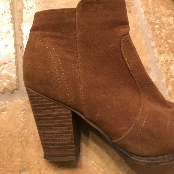 Brown Booties - Picture 4 of 4