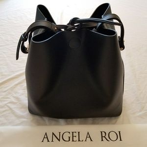 Angela Roi Jules Bucket Bag II