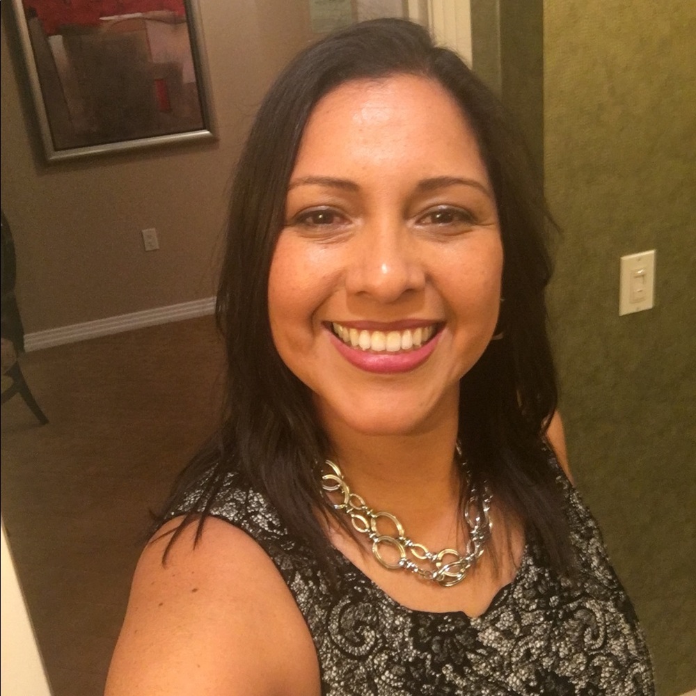 Meet your Posher, Maria