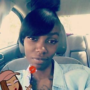 Meet your Posher, Chrissychanel