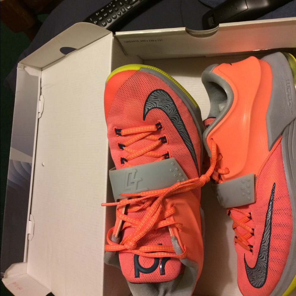 KD 7 - Picture 2 of 2