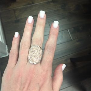 Henri Bendel Ring