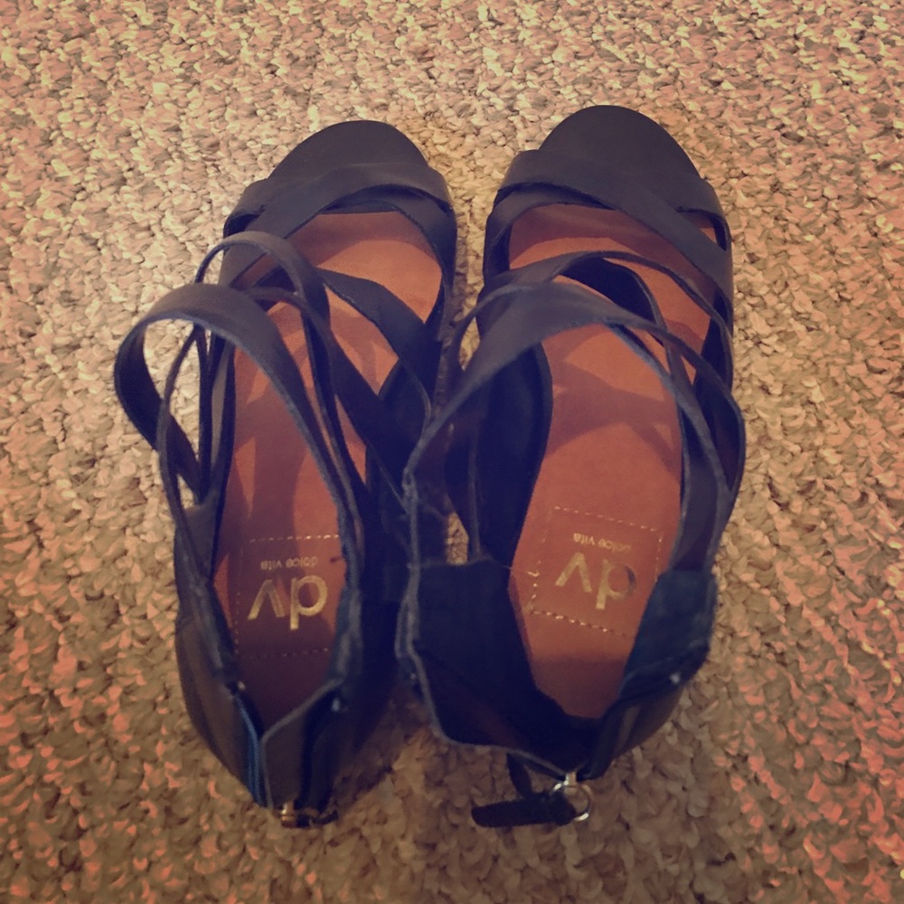 Dolce vita black heals