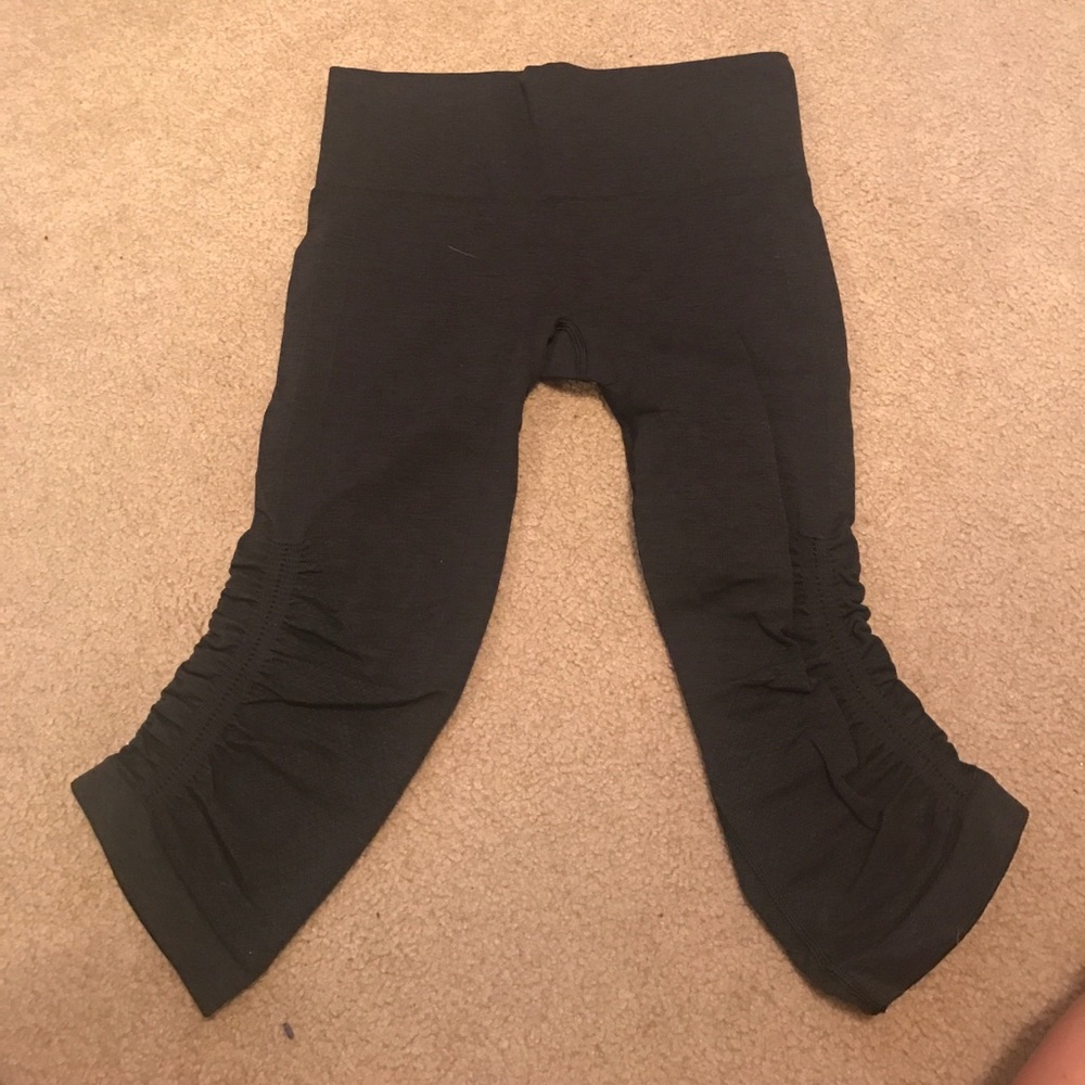 Crop Lulus