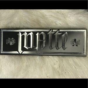 Metal matte palette