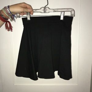 Black skater skirt