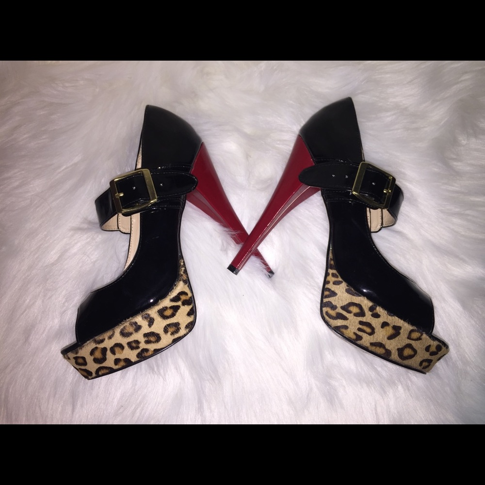 Steve Madden Cheetah Heels SZ 6.5