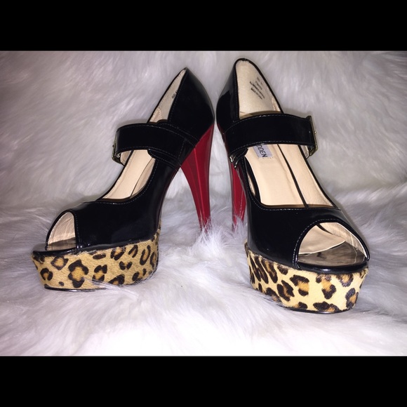 Steve Madden Cheetah Heels SZ 6.5 - Picture 2 of 2