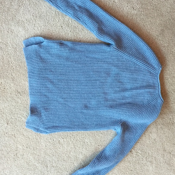 Womens Blue Gap sweater - Picture 3 of 3