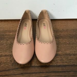 Blush scalloped flats