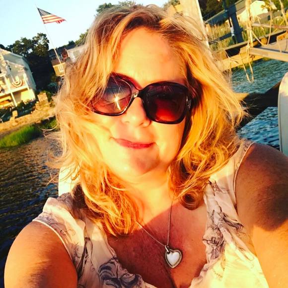 Meet your Posher, Kathleen - Picture 1 of 1