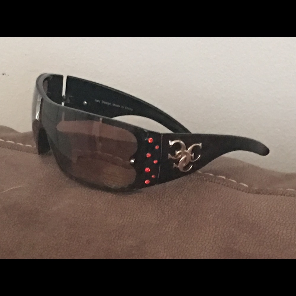 Sunglasses/shields