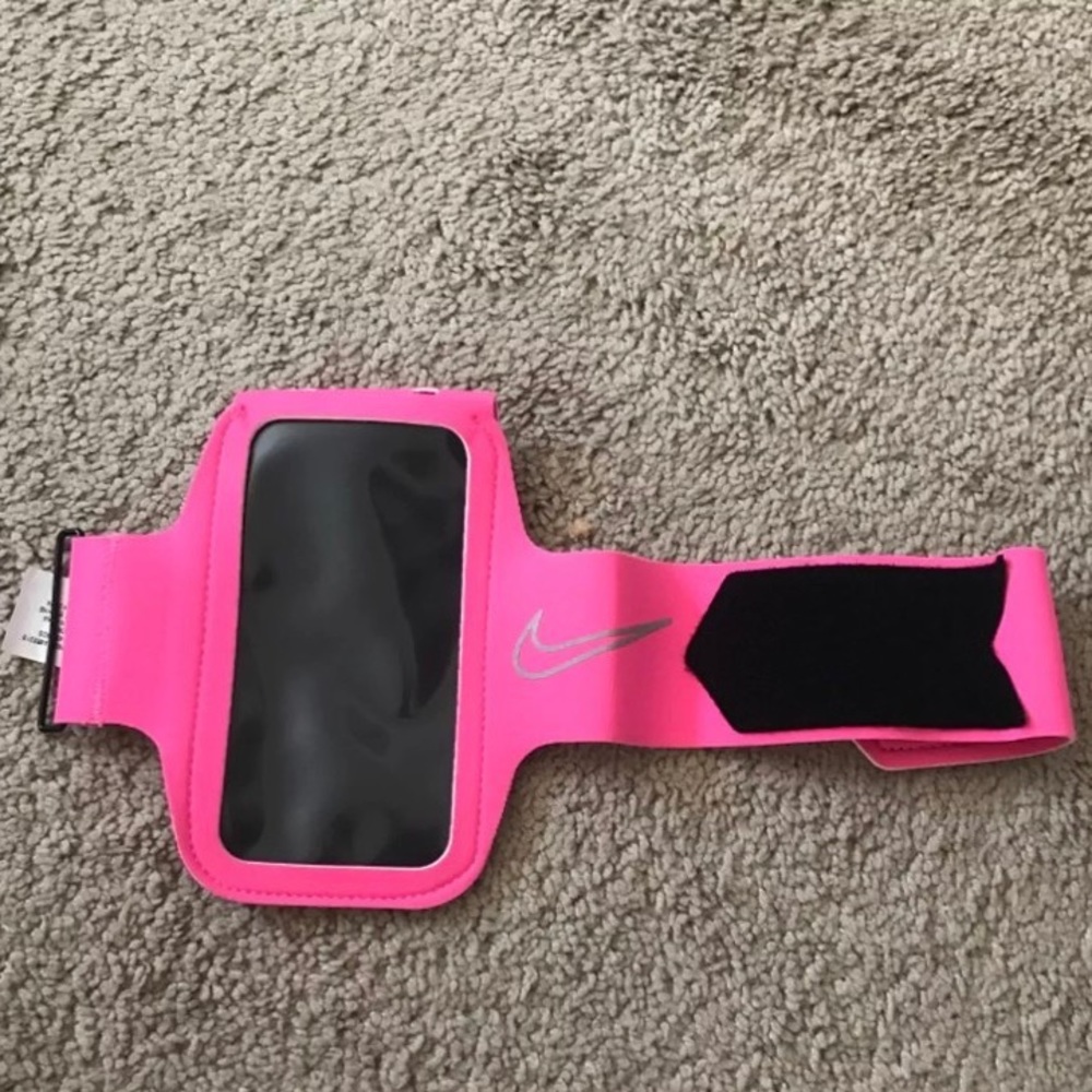 NIKE Phone Arm Band!