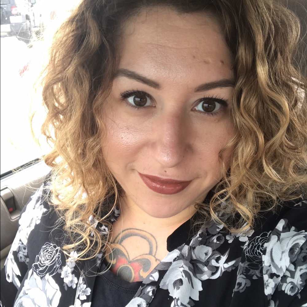 Meet your Posher, Rita