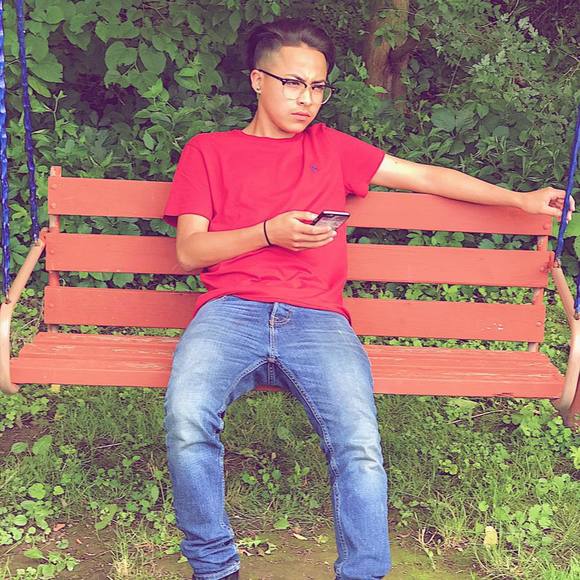 Meet your Posher, Ivan - Picture 1 of 1