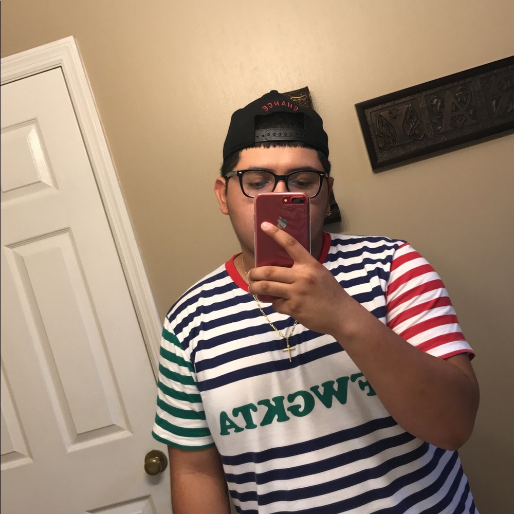 Meet your Posher, Jairo