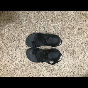 Women's size 8 Chacos!