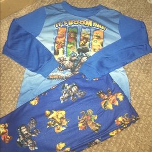 Boys Sylanders PJs. Size 8