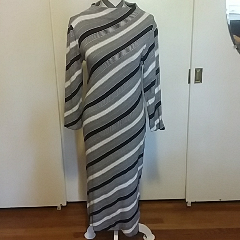 Ann Taylor Midi Sweater Dress...SOLD