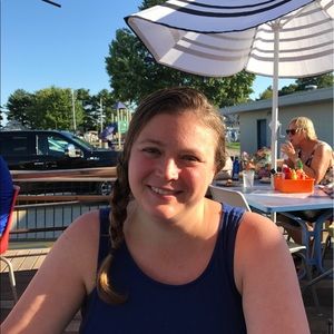 Meet your Posher, Dani