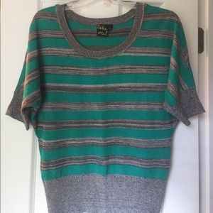 Beautiful striped shirt sleeve knit