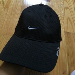 Dri-Fit Nike hat!