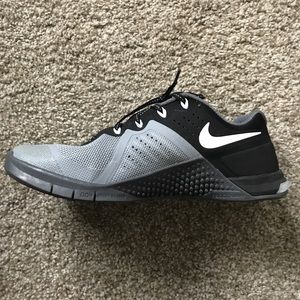 Nike size 8 Metcon