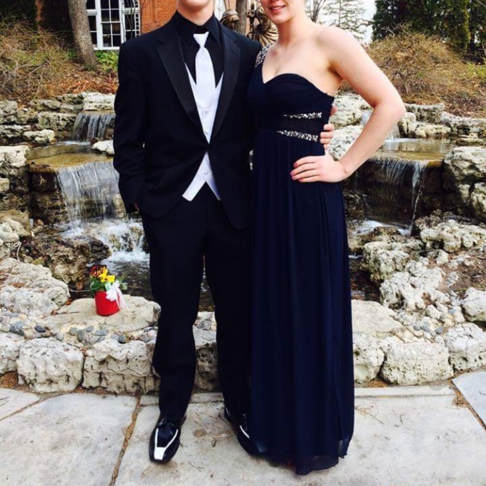 Navy blue evening gown - Picture 1 of 7