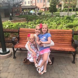 Meet your Posher, Sara