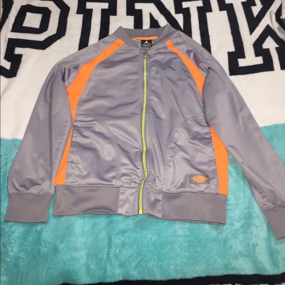 ✅Jordan Jacket - Picture 1 of 4