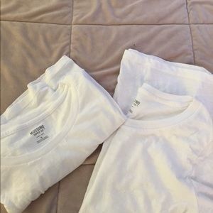 ‼️Clearout‼️2 White T Shirts NWOT