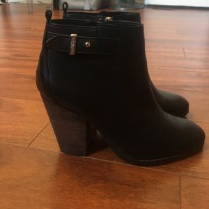 Black coach bootie